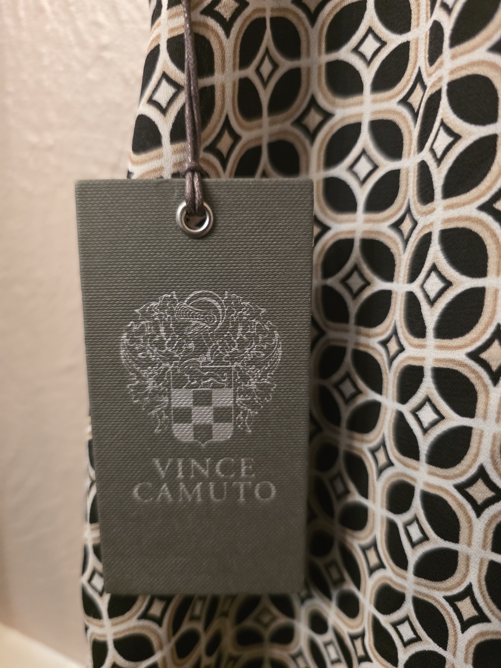 Vince Camuto Black & White Geometric Tie-Neck Sleeveless Top - Picture 2 of 4